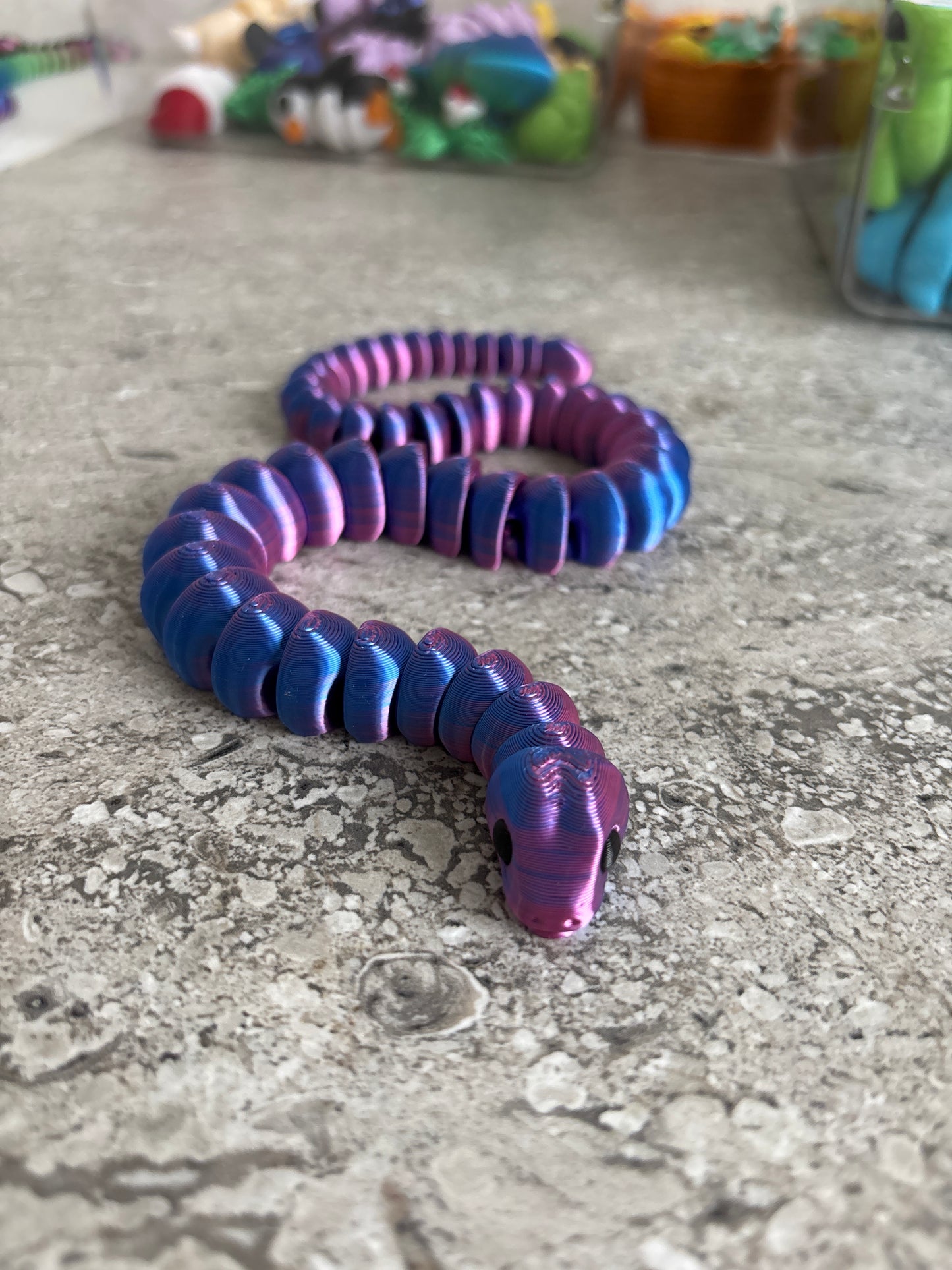 Small Snake fidget - pink